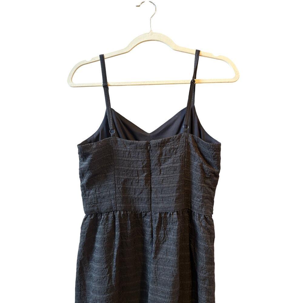 Donna Morgan for Maggie London black tiered textured midi dress size 10 - Picture 6 of 10